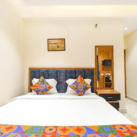 Fabhotel Prime The Golden Plaza - Nr Tarapith Temple 외부 사진