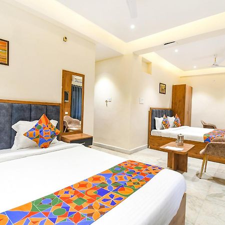 Fabhotel Prime The Golden Plaza - Nr Tarapith Temple 외부 사진